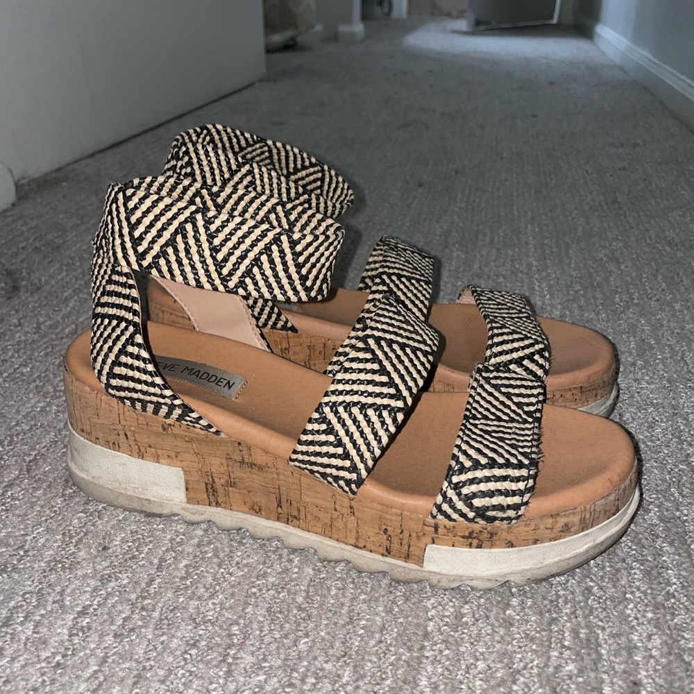 Steve Madden wedges - lightly worn